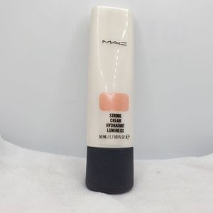MAC Cosmetics Strobe Cream Pinklite.